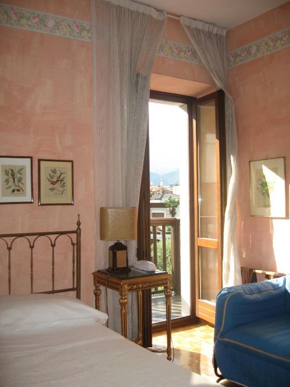 Locanda Restel De Fer Riva del Garda Ruang foto