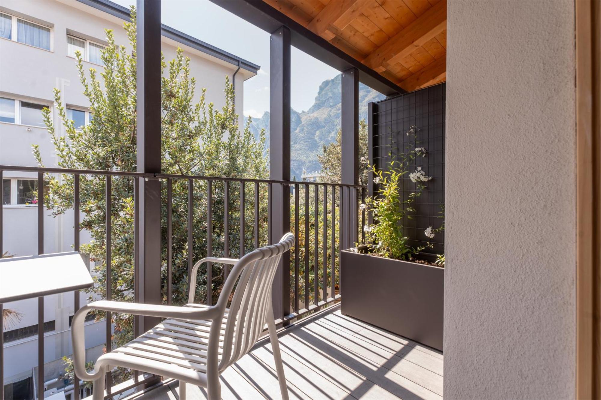 Locanda Restel De Fer Riva del Garda Bagian luar foto