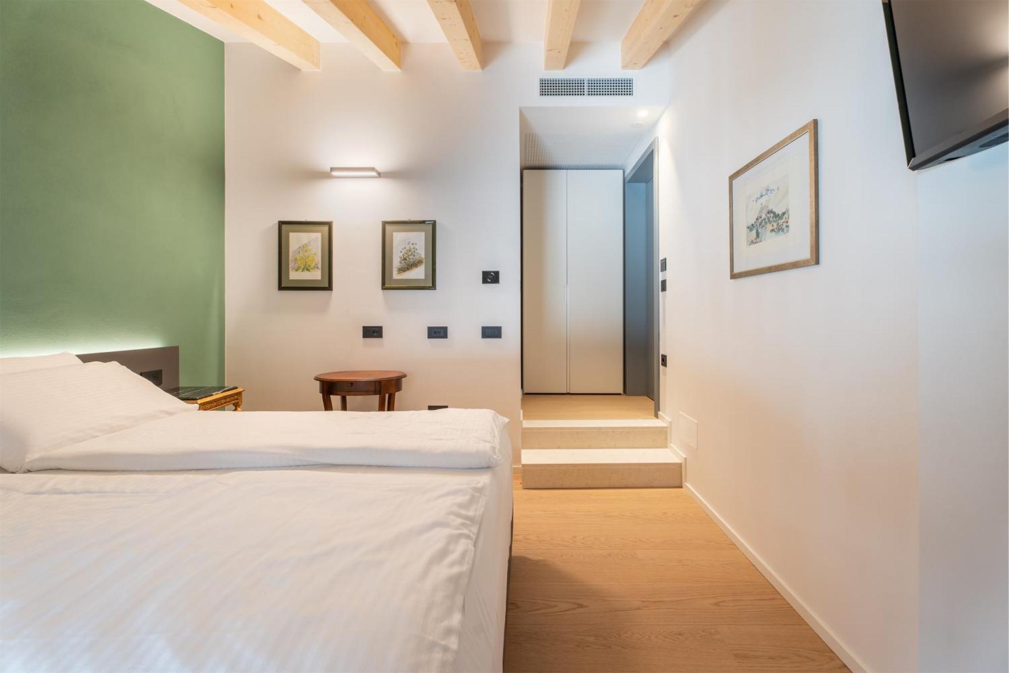 Locanda Restel De Fer Riva del Garda Bagian luar foto